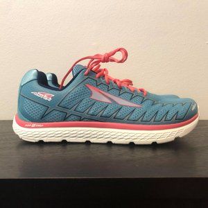 Altra One V3 Running Shoe Size 8.5